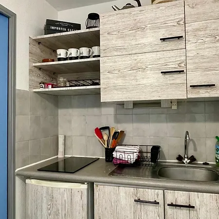 2p + Coin Nuit A 50m Plage, Piscine, 4 Couchages - Fr-1-748-29 Apartment